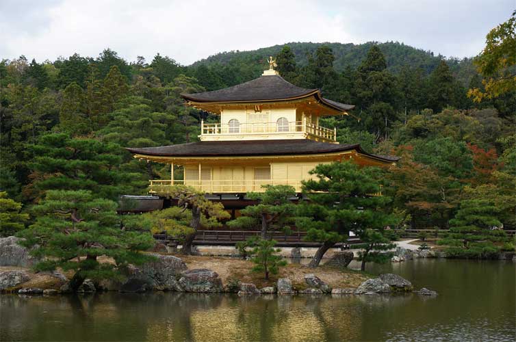 kyoto-golden-pavilion